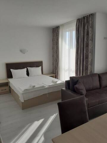 Фото номера Номер-студио с балконом Апарт-отели Perla Del Mar Aparthotel г. Лозенец 4